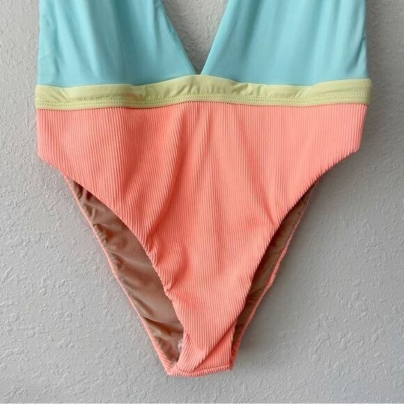 NWOT Basta surf Deep-v colorblock one piece swim bathing suit 14 - Picture 4 of 12